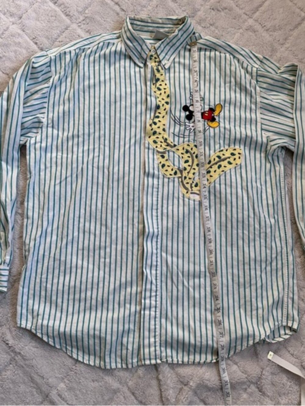 Disney | Vintage Y2K Mickey Mouse Embroidered Tie Front Button Top | Size Large - Picture 9 of 9